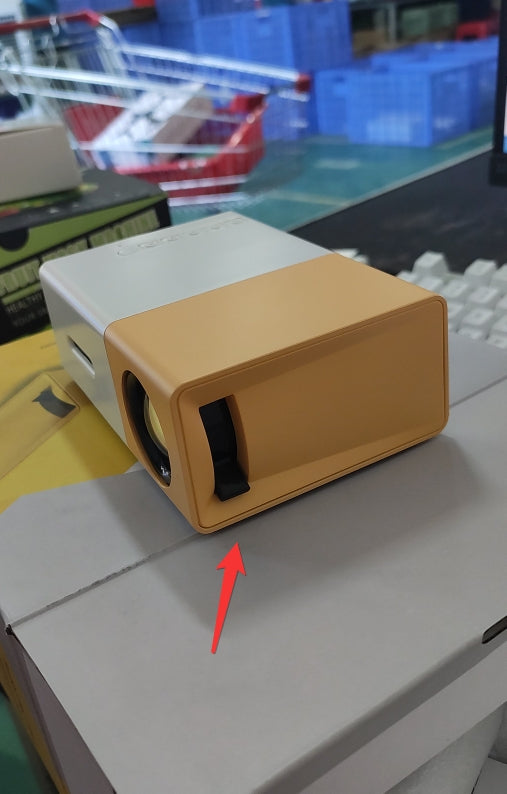 Tragbarer Mini-Projektor YG300 – Heimkino bis 100 Zoll